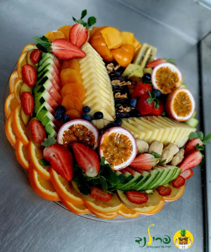 מגשי פירות עד 100 ש