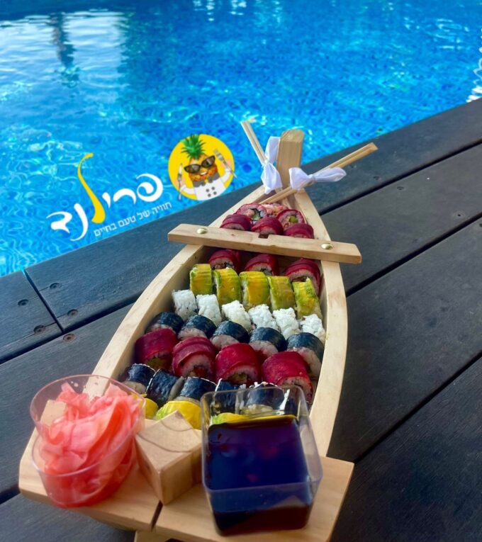 מגשי פירות בחולון: מגוון פירות טריים ועונתיים